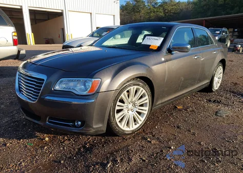 2013 Chrysler 300C from USA, damaged, VIN 2C3CCAET3DH557939